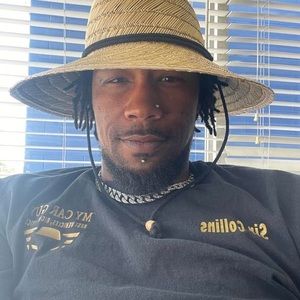 Meet your Posher, Collins